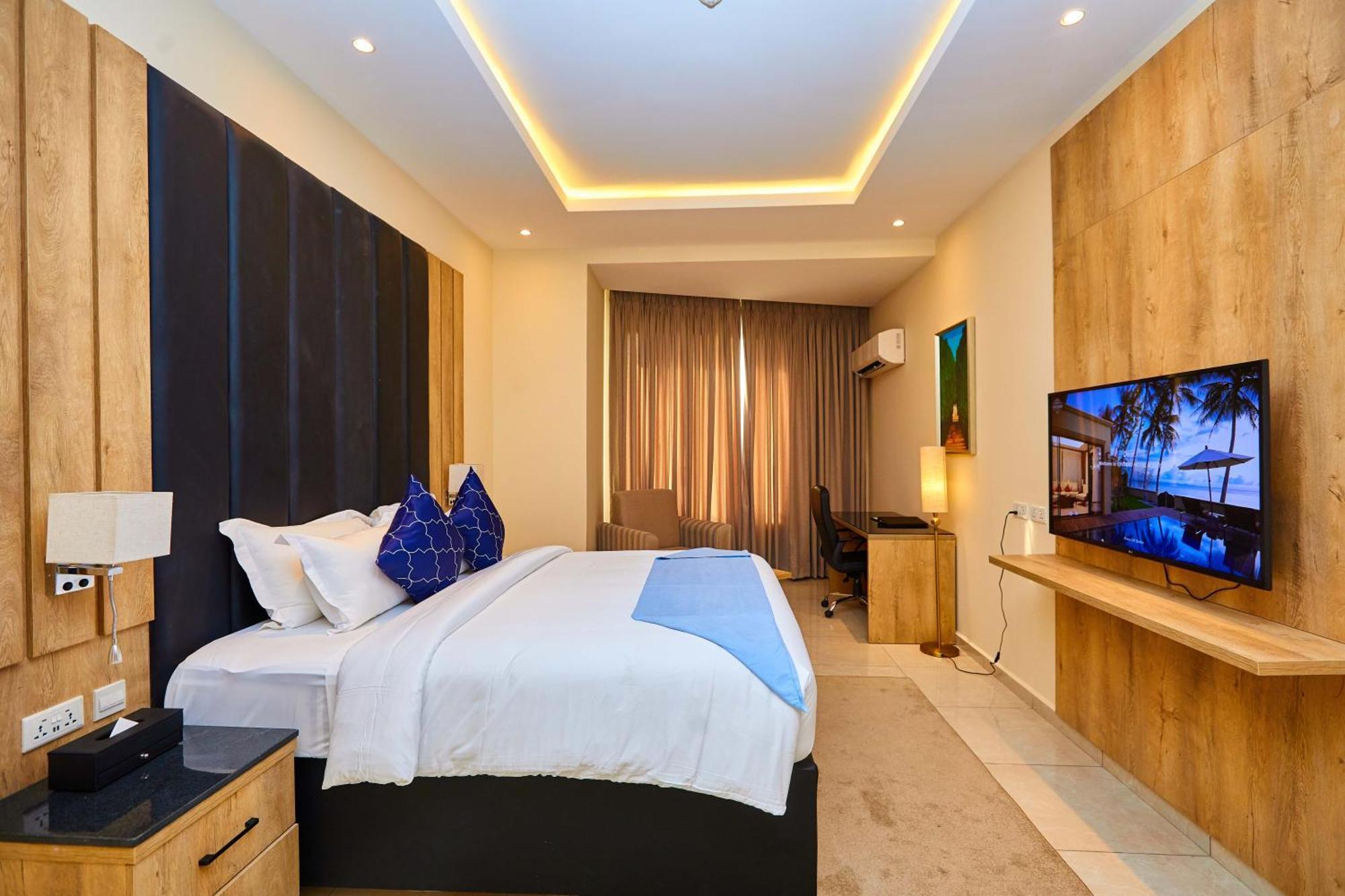 Vintano Hotel Lekki Exterior photo