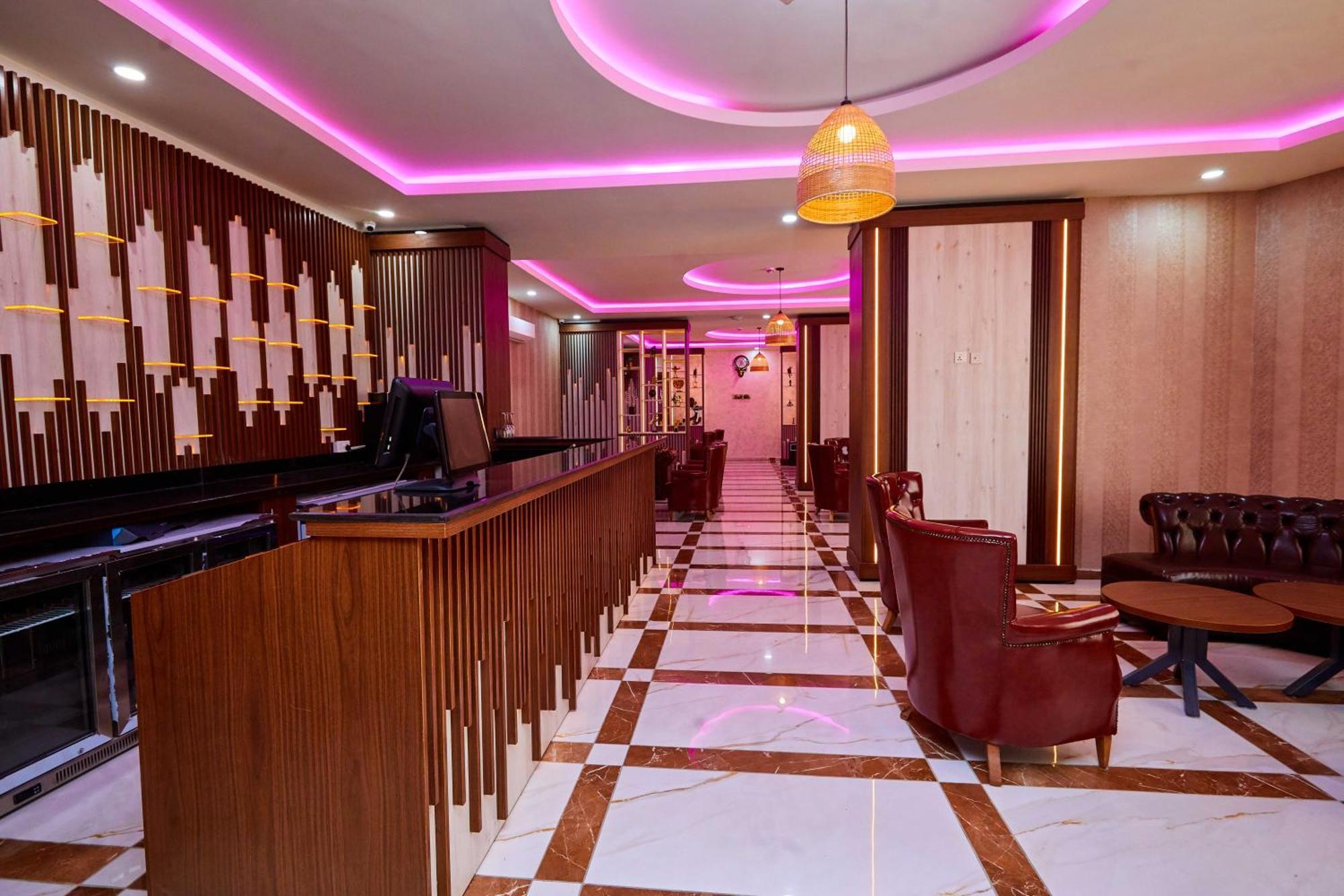 Vintano Hotel Lekki Exterior photo