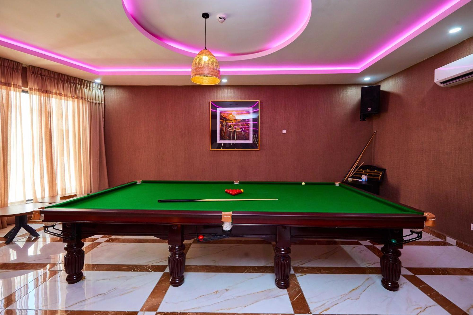 Vintano Hotel Lekki Exterior photo