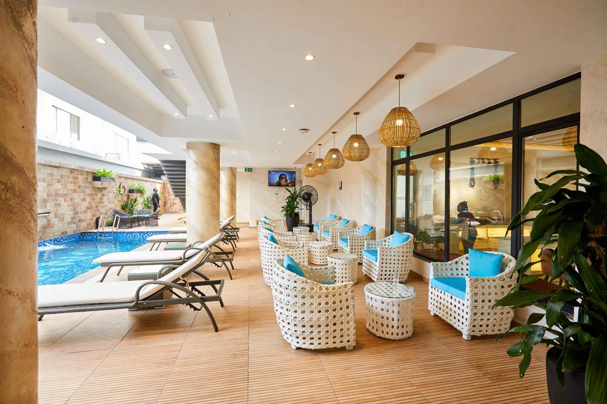Vintano Hotel Lekki Exterior photo
